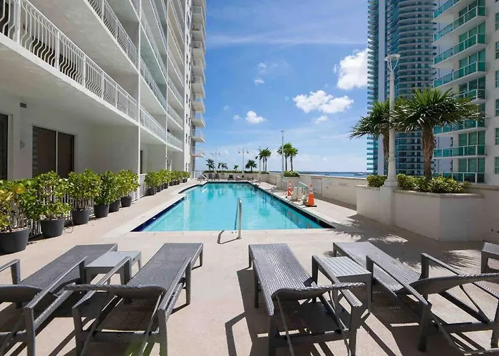 Iconic High Floor 3 Bedrooms In The Heart Of Miami